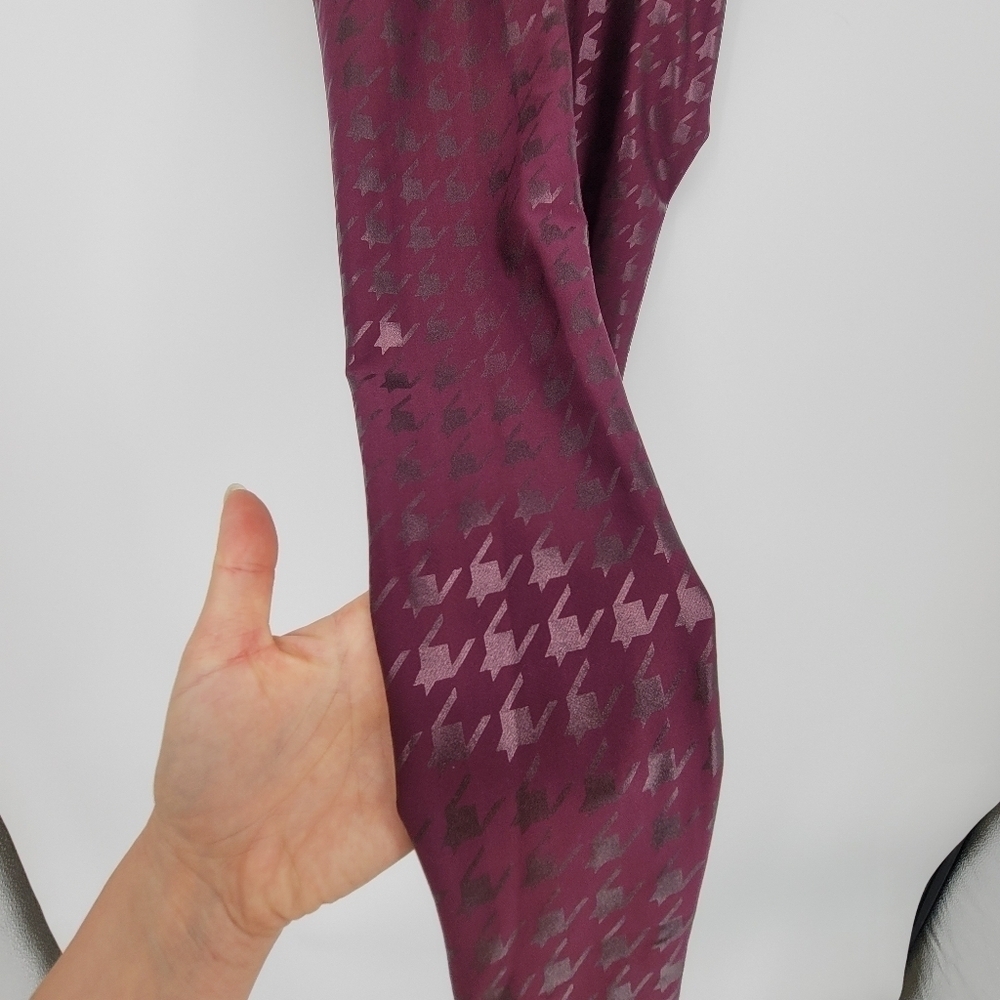 Peloton plump Houndstooth show up printed leggings xsmall - Picture 6 of 8